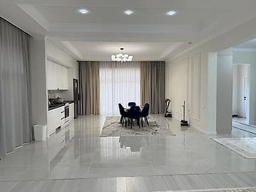 Інші товари для дому: Сдается коттедж в Чолпон-Ате, 3 спальных комнат, 4 ванных, есть — 1